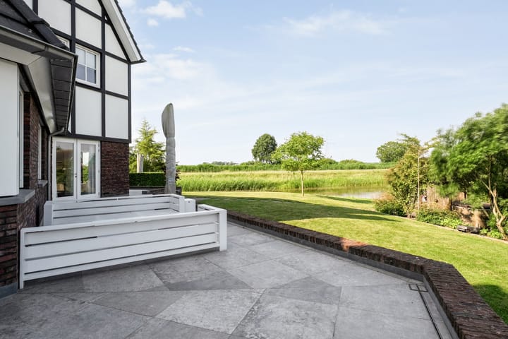 Foto 75 van Spiegel 2