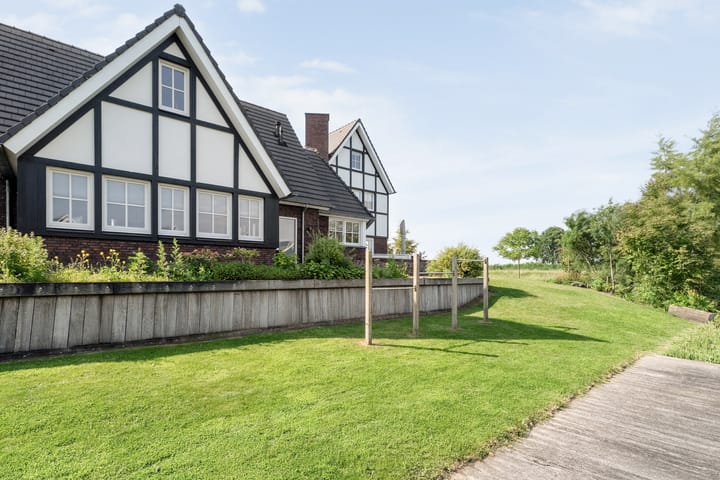 Foto 84 van Spiegel 2