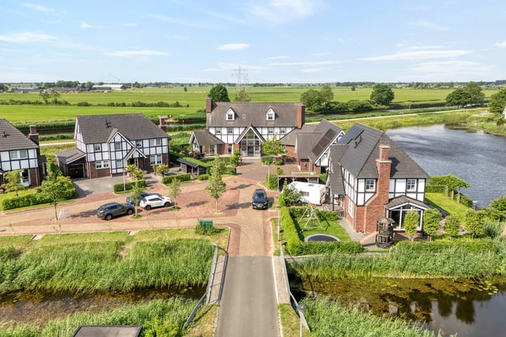 Foto 94 van Spiegel 2