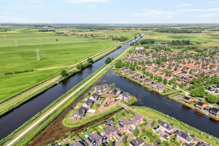 Foto 96 van Spiegel 2