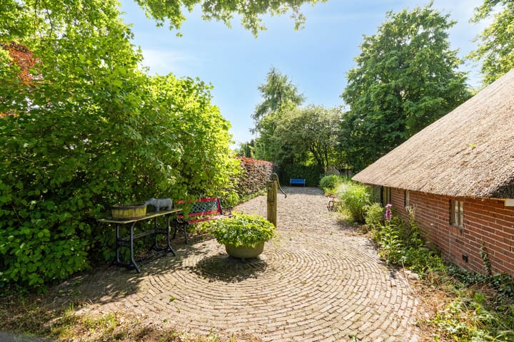 Foto 11 van 't Haantje 30