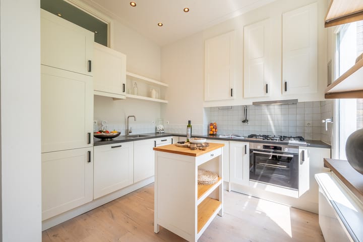 Foto 10 van Valeriusstraat 245-2