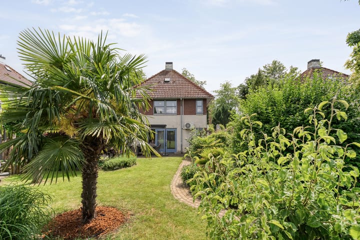 Foto 38 van Ferdinand Bolstraat 2