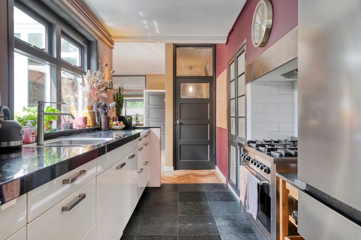 Foto 12 van Celebesstraat 5