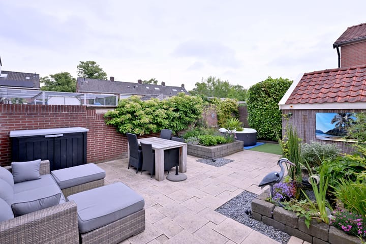 Photo 30 of Jacob van Deventerstraat 5