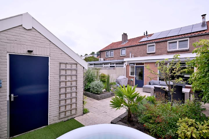 Photo 34 of Jacob van Deventerstraat 5