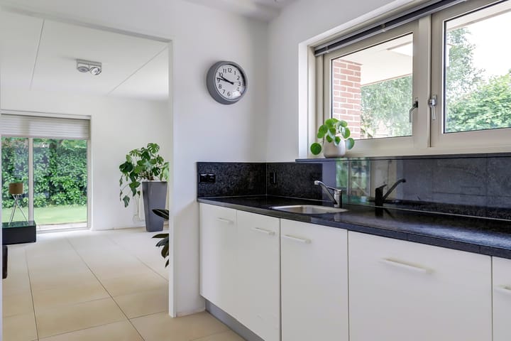 Foto 19 van Eurosingel 180