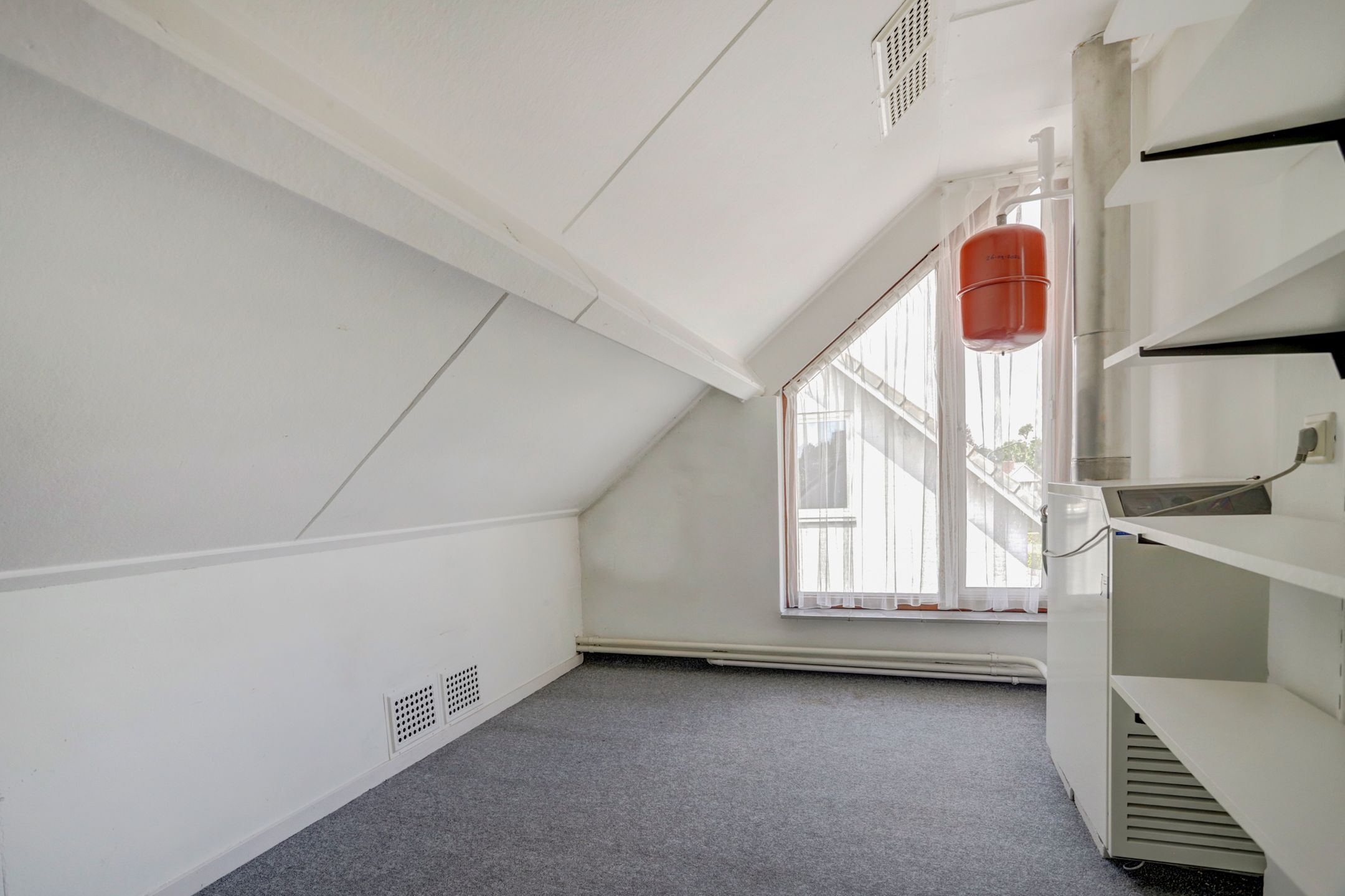 Foto 33 van Tilburgseweg 9-B