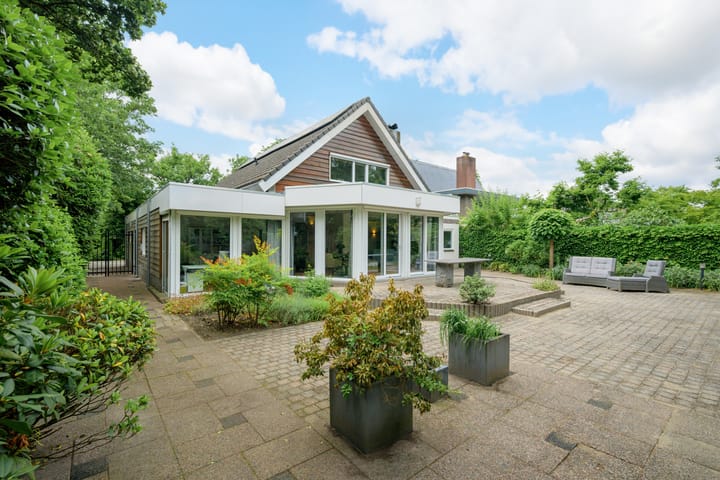 Foto 69 van Jacqueline de Grezlaan 23