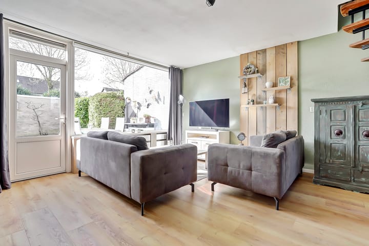 Foto 12 van Basielhof 58