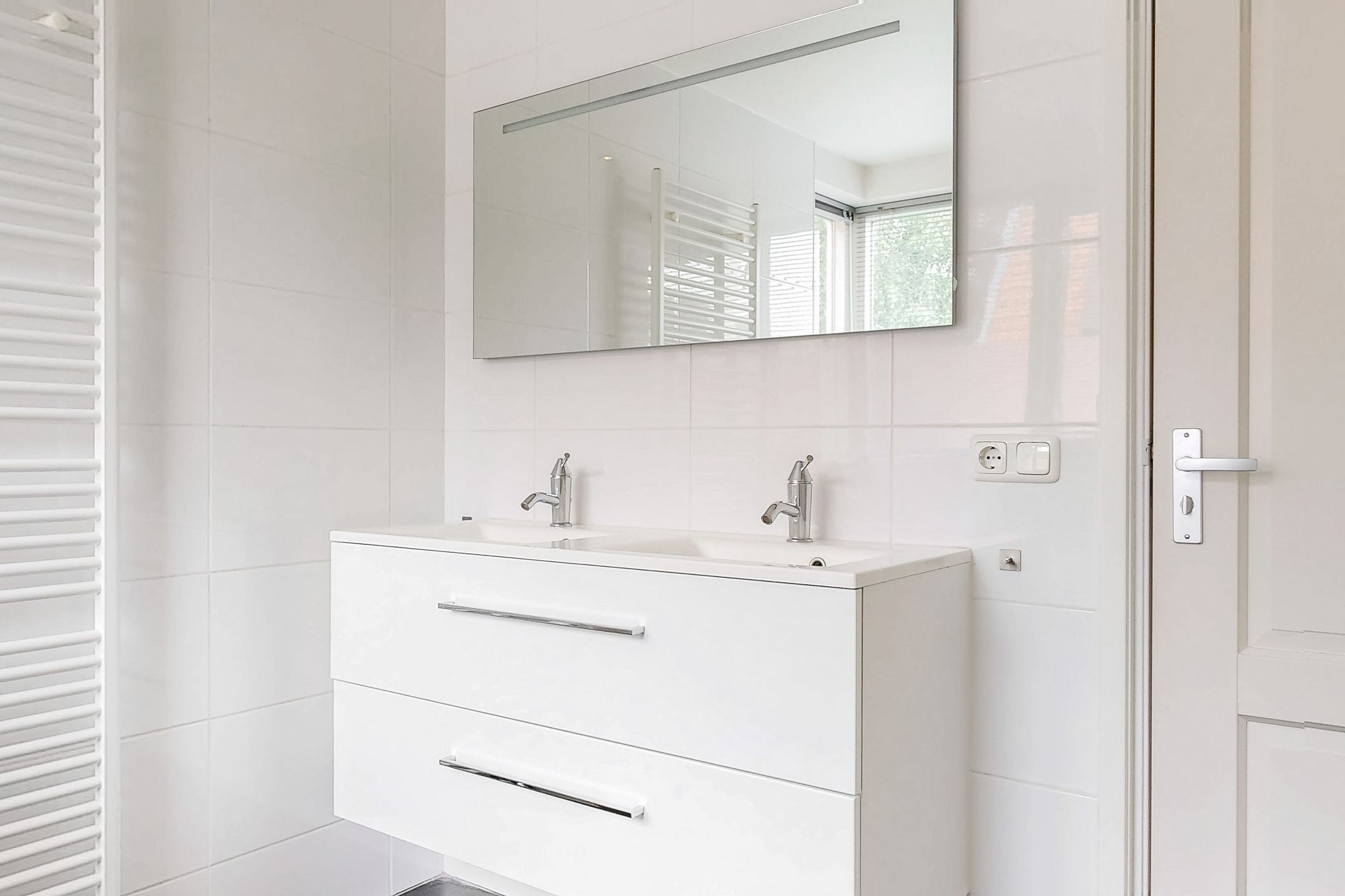 Foto 18 van Parallelweg 62