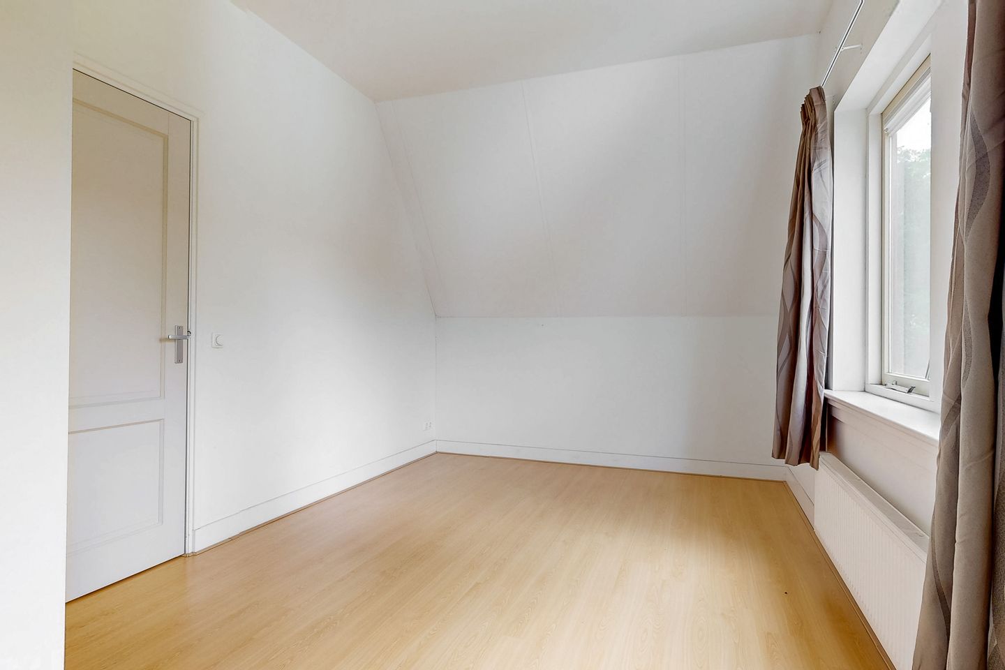 Foto 20 van Parallelweg 62