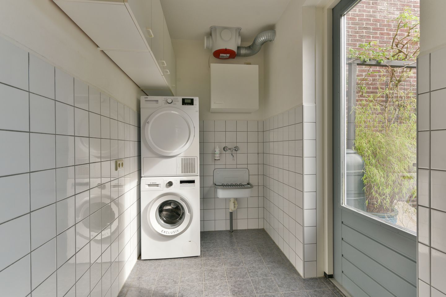 Foto 10 van Ed Hoorniklaan 16