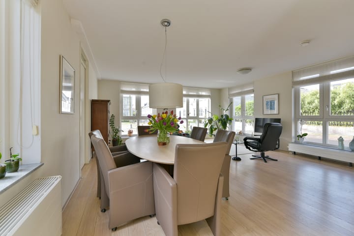 Foto 11 van Ed Hoorniklaan 16