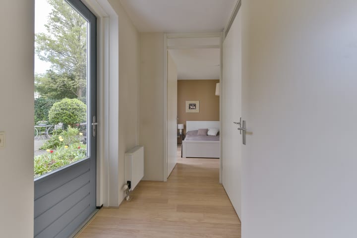 Foto 13 van Ed Hoorniklaan 16