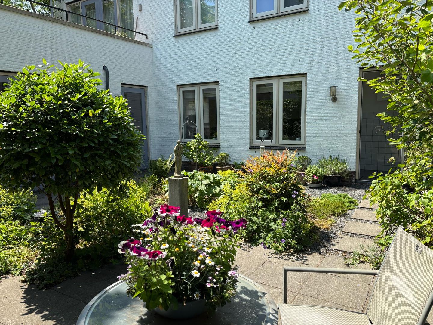 Foto 20 van Ed Hoorniklaan 16