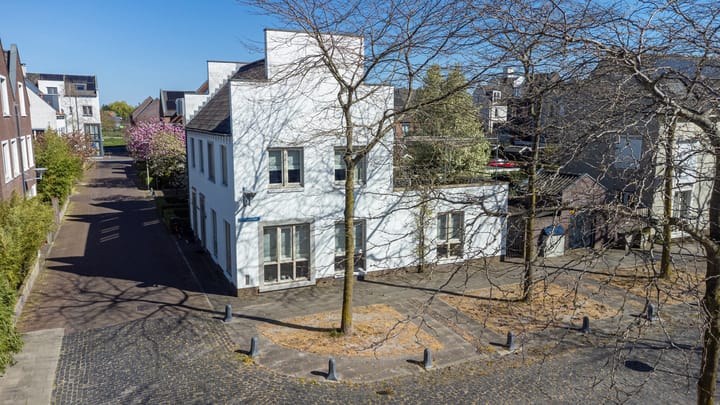 Foto 27 van Ed Hoorniklaan 16