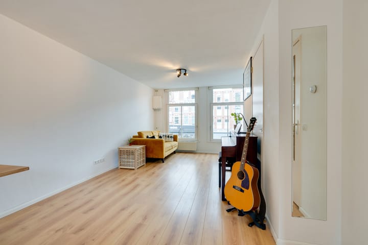 Photo 7 of Bilderdijkstraat 170-1