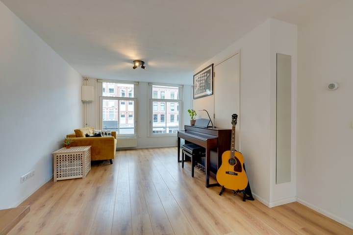 Photo 8 of Bilderdijkstraat 170-1