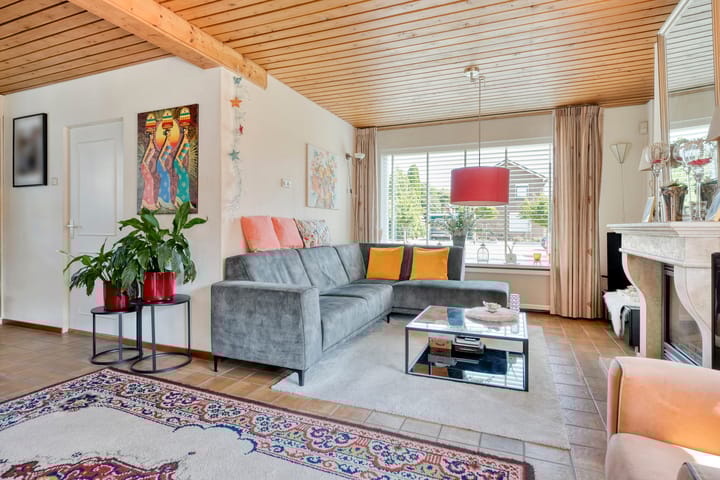 Foto 8 van Meidoorn 15