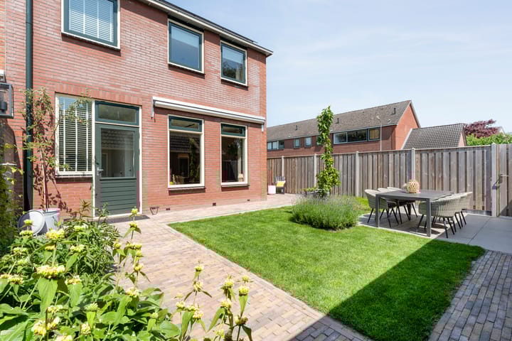 Photo 35 of Broekmaten 26