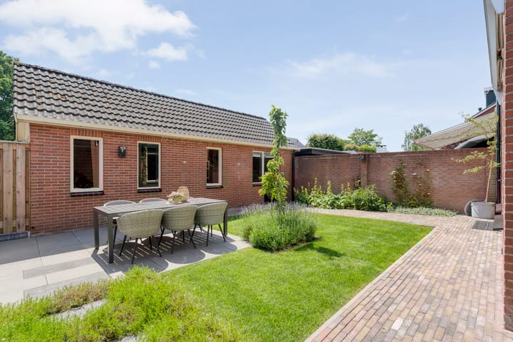 Photo 40 of Broekmaten 26