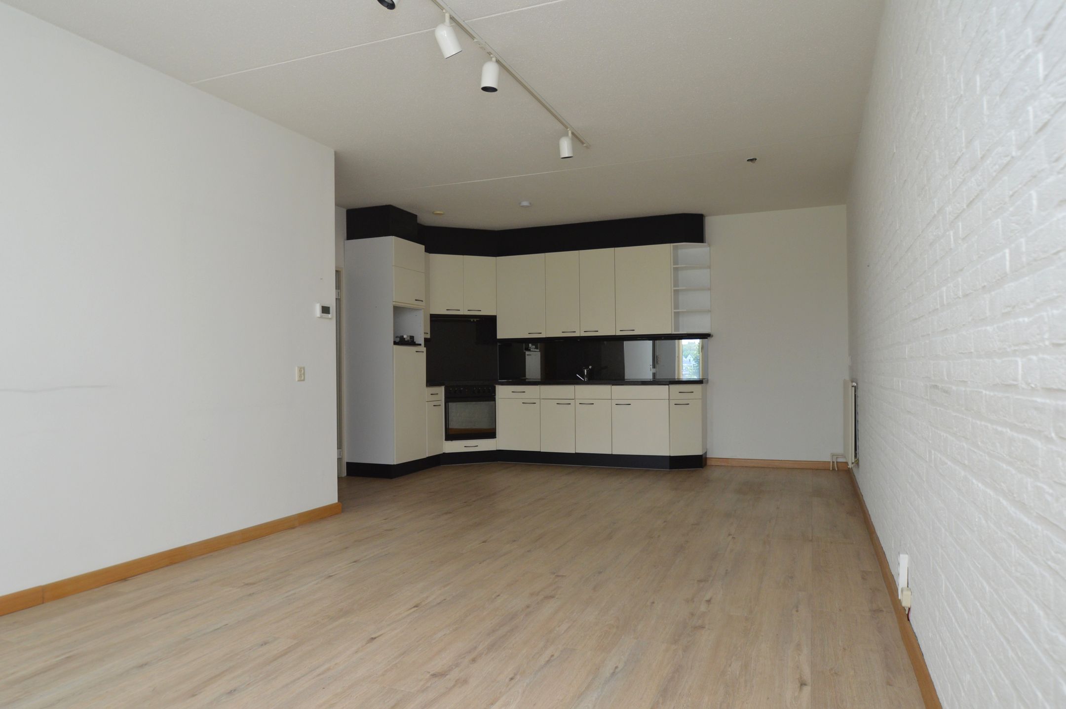 Photo 3 of Stationsplein 11