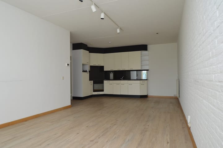 Foto 3 van Stationsplein 11