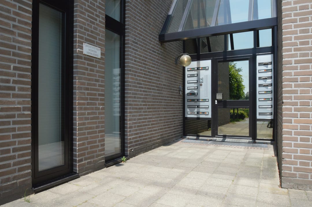 Photo 22 of Stationsplein 11