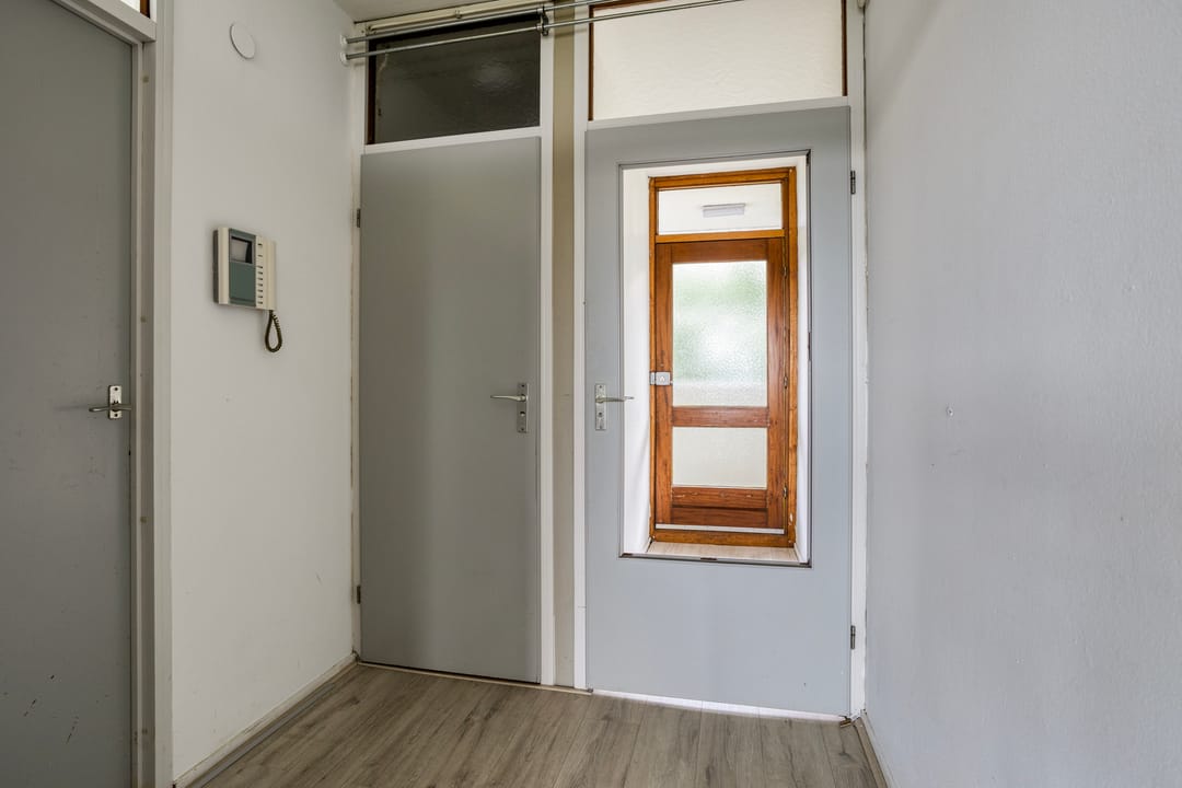 Foto 11 van Tjaarda 382