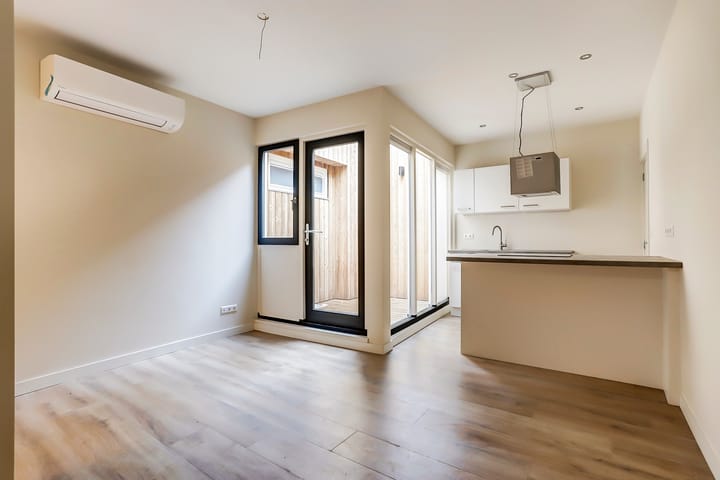 Foto 9 van Sint Adriaanstraat 13-C