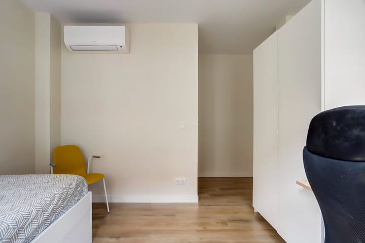 Foto 25 van Sint Adriaanstraat 13-C