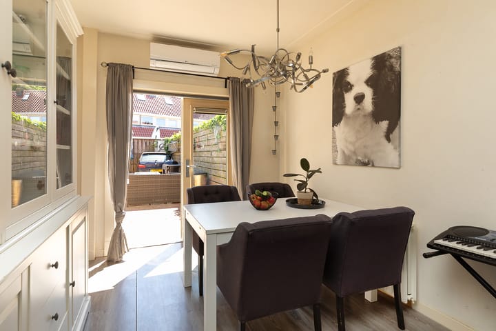 Photo 9 of Eksterstraat 18