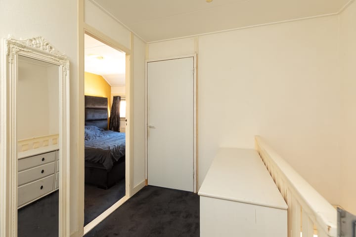 Photo 14 of Eksterstraat 18