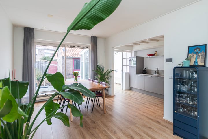 Foto 3 van Perzikenstraat 6