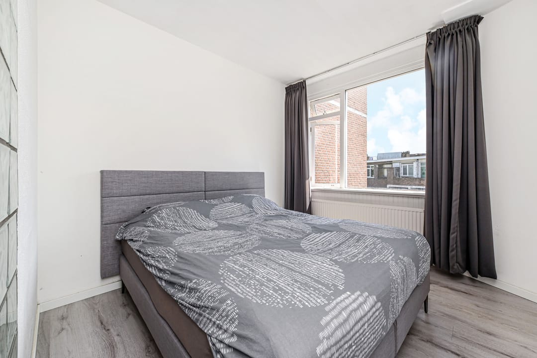 Photo 22 of Lisztstraat 36