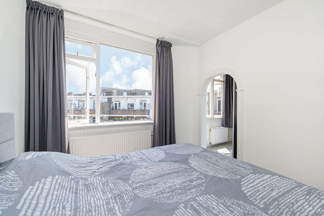 Photo 23 of Lisztstraat 36