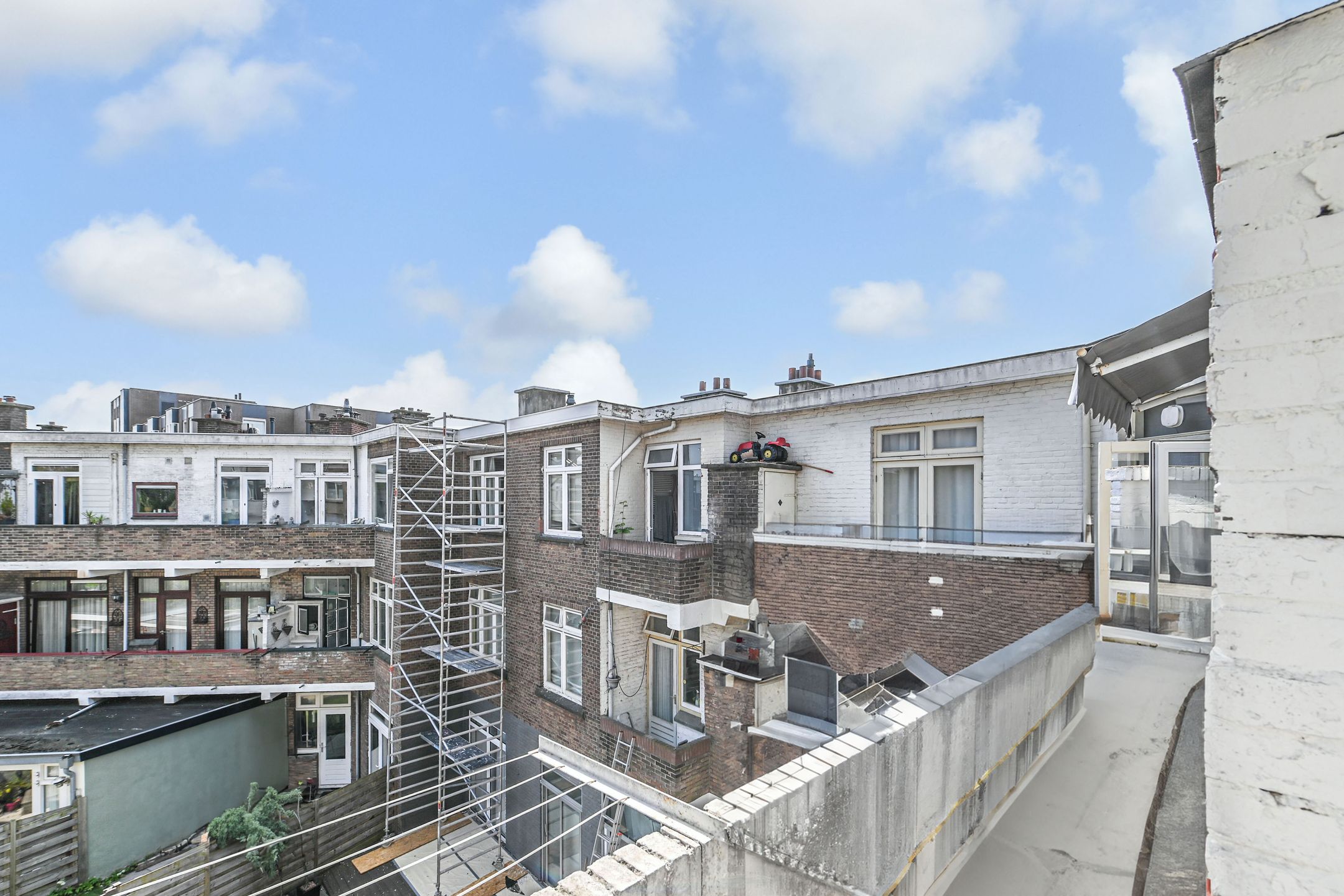 Photo 30 of Lisztstraat 36