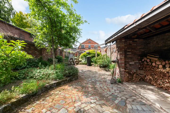 Foto 38 van Grotestraat 114