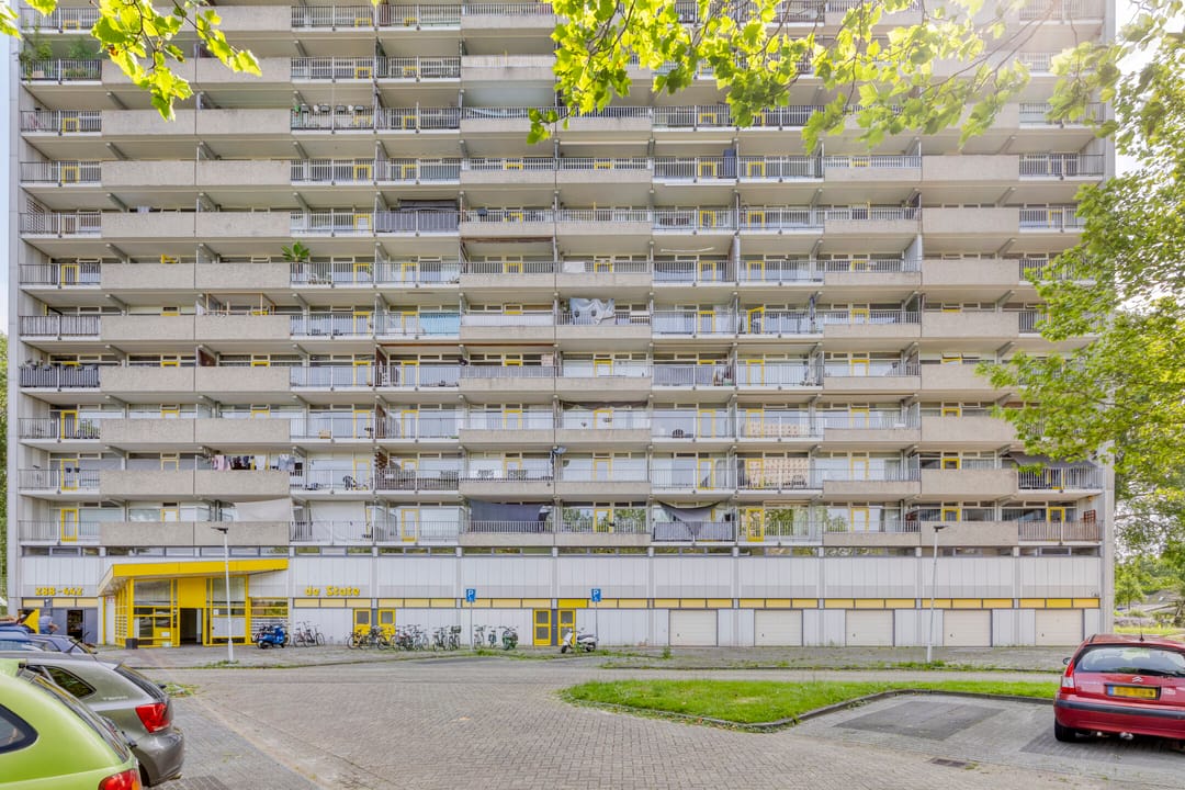 Foto 2 van Tjaarda 374