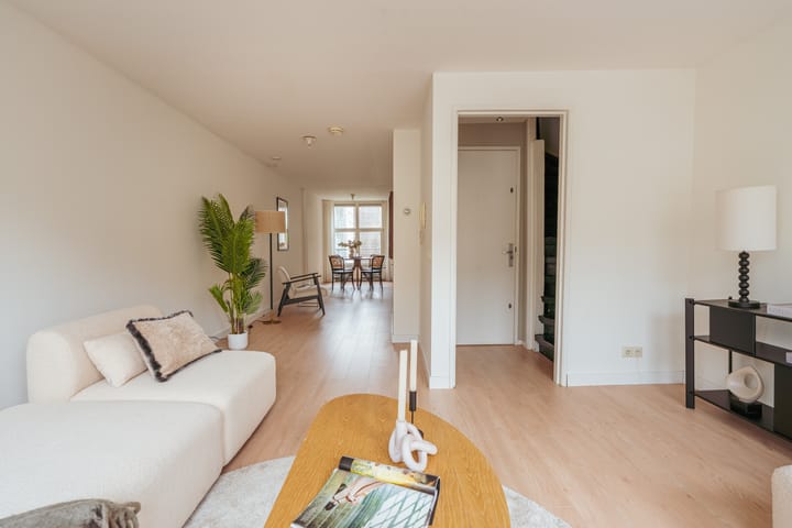 Photo 2 of Kinkerstraat 102-2