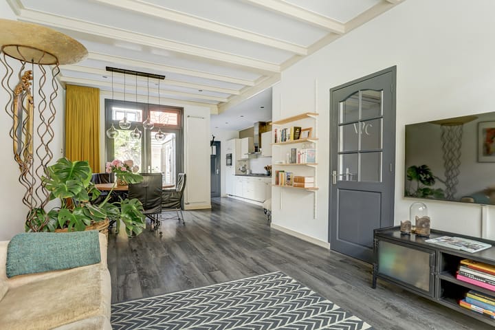 Foto 2 van Oostertuinstraat 8