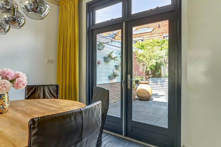 Foto 12 van Oostertuinstraat 8