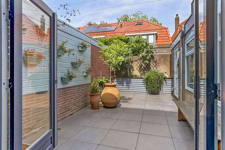 Foto 13 van Oostertuinstraat 8