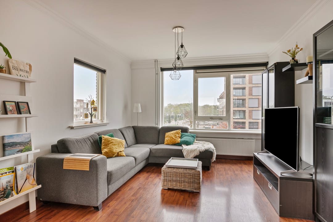 Foto 11 van Charlotte de Bourbonstraat 72