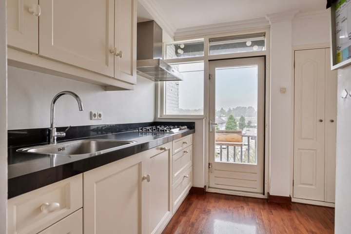 Foto 15 van Charlotte de Bourbonstraat 72