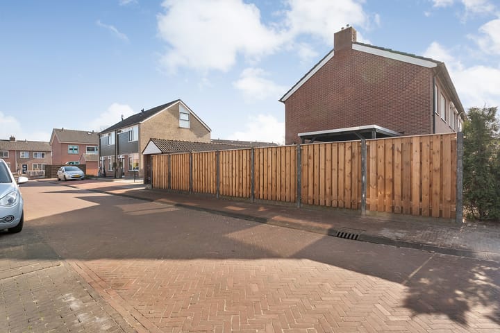 Foto 36 van Meester Christiaansstr 13