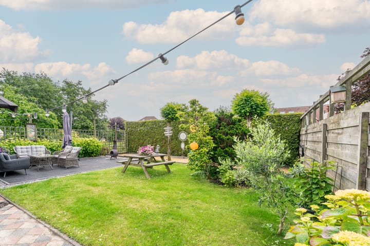 Photo 4 of Hoofdstraat 82