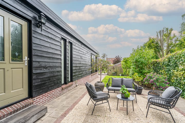 Photo 32 of Hoofdstraat 82