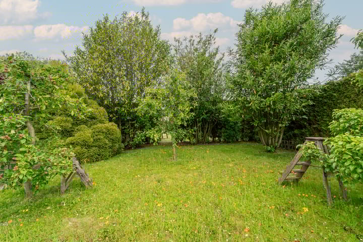 Photo 39 of Hoofdstraat 82